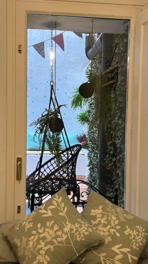 Apartamento Con Encanto Y Terraza En Barri Vell De Girona, El Cul De La Lleona Buitenkant foto